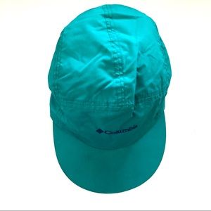 Vintage Columbia Turquoise Ear Flap Brim Hat Size L